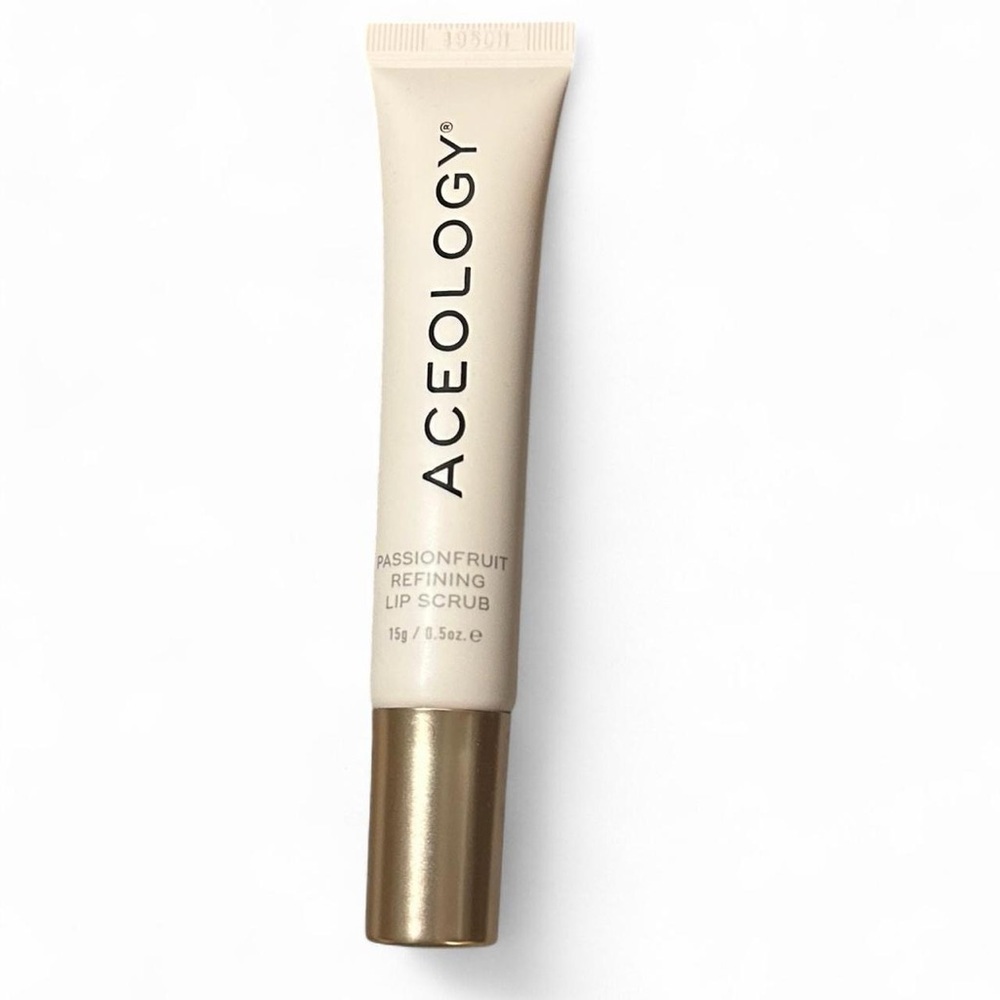 Passionfruit Refining Lip Scrub - Cream & Gold